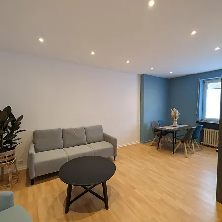 Cosy 2 Bedroom 75m2 *