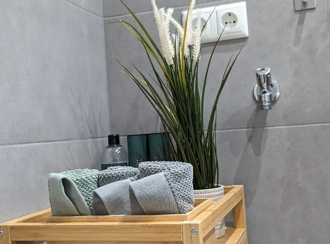 Cosy 2 Bedroom 75m2 Apartamento *